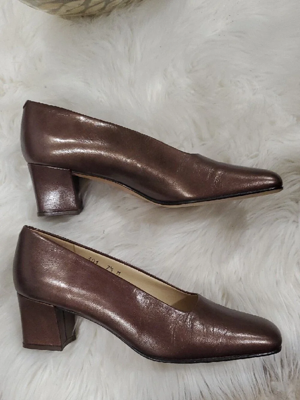 Enzo Angiolini Bronze Metallic Square-Toe Pump Shoes Size 7.5 - Picture 4 of 12